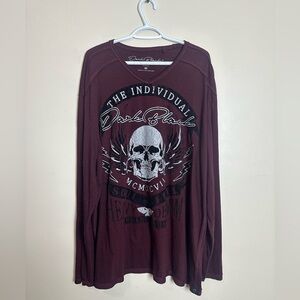 Dark Black Size 2X Maroon Graphic Long Sleeve Shirt